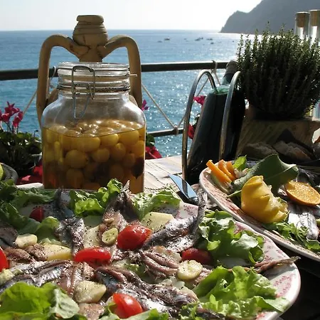 Monterosso Alto 3*